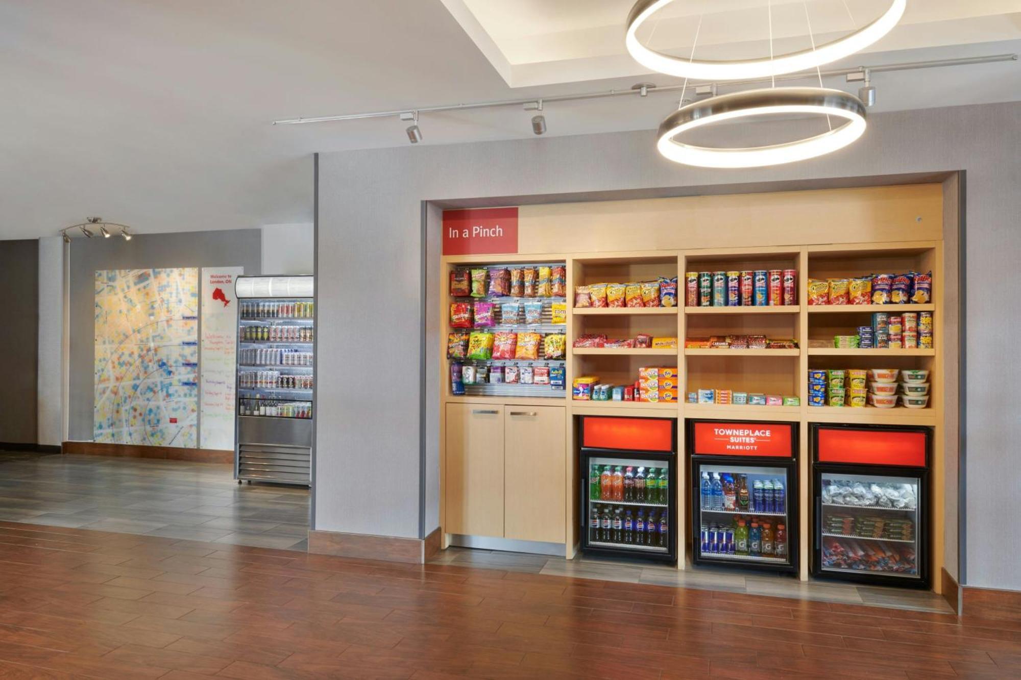 Towneplace Suites By Marriott London Exterior photo