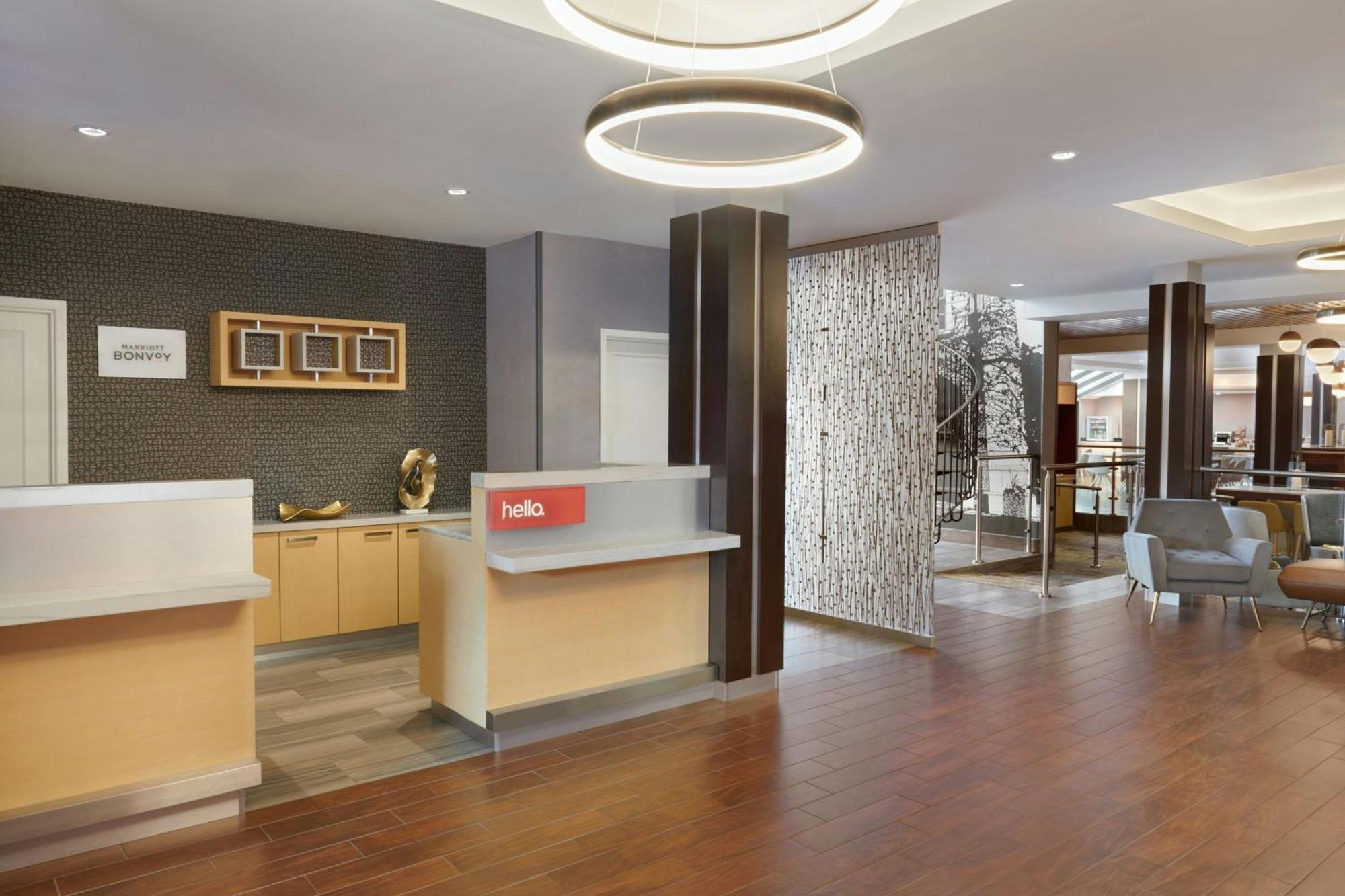 Towneplace Suites By Marriott London Exterior photo